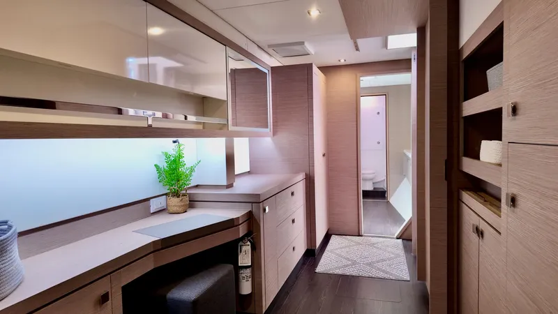 Satori Yacht Photos Pics 