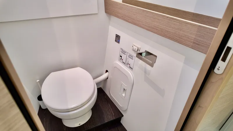 Satori Yacht Photos Pics 