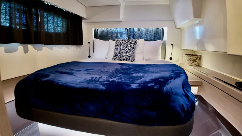 Satori Yacht Photos Pics 