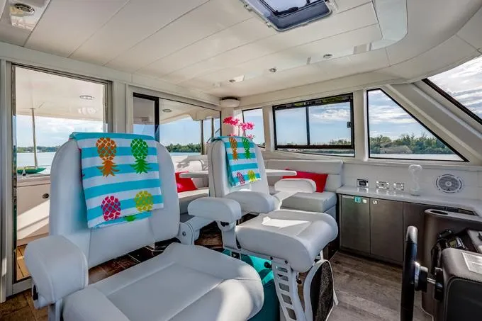 Family Tradition II Yacht Photos Pics Helm Seats