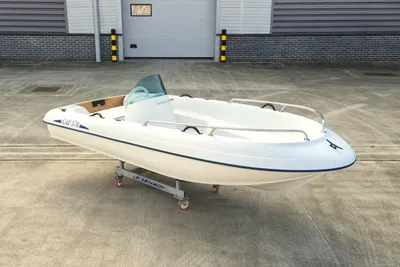 2023 Rigiflex CAP 370 Console Version