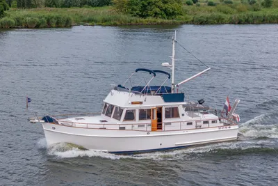 2005 Grand Banks 46 Classic