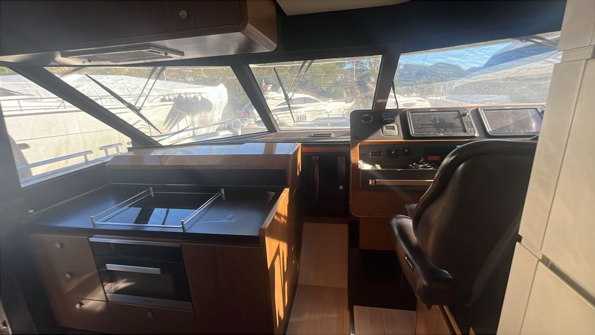 2016 Azimut 68 