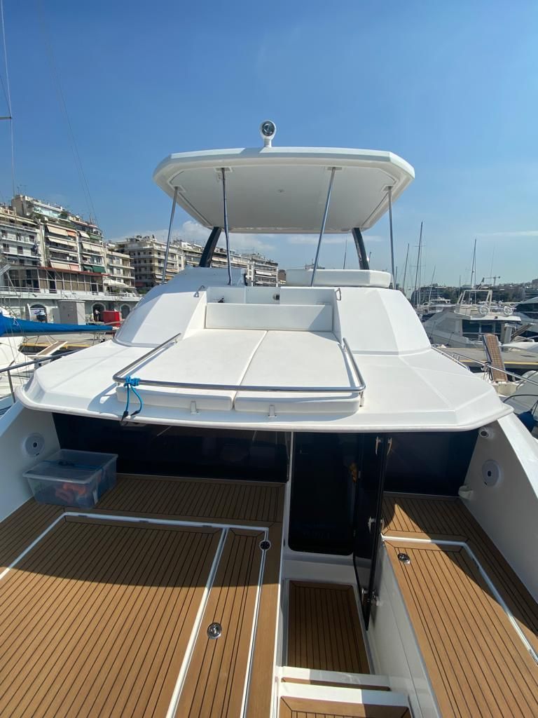 2020 Leopard 42 