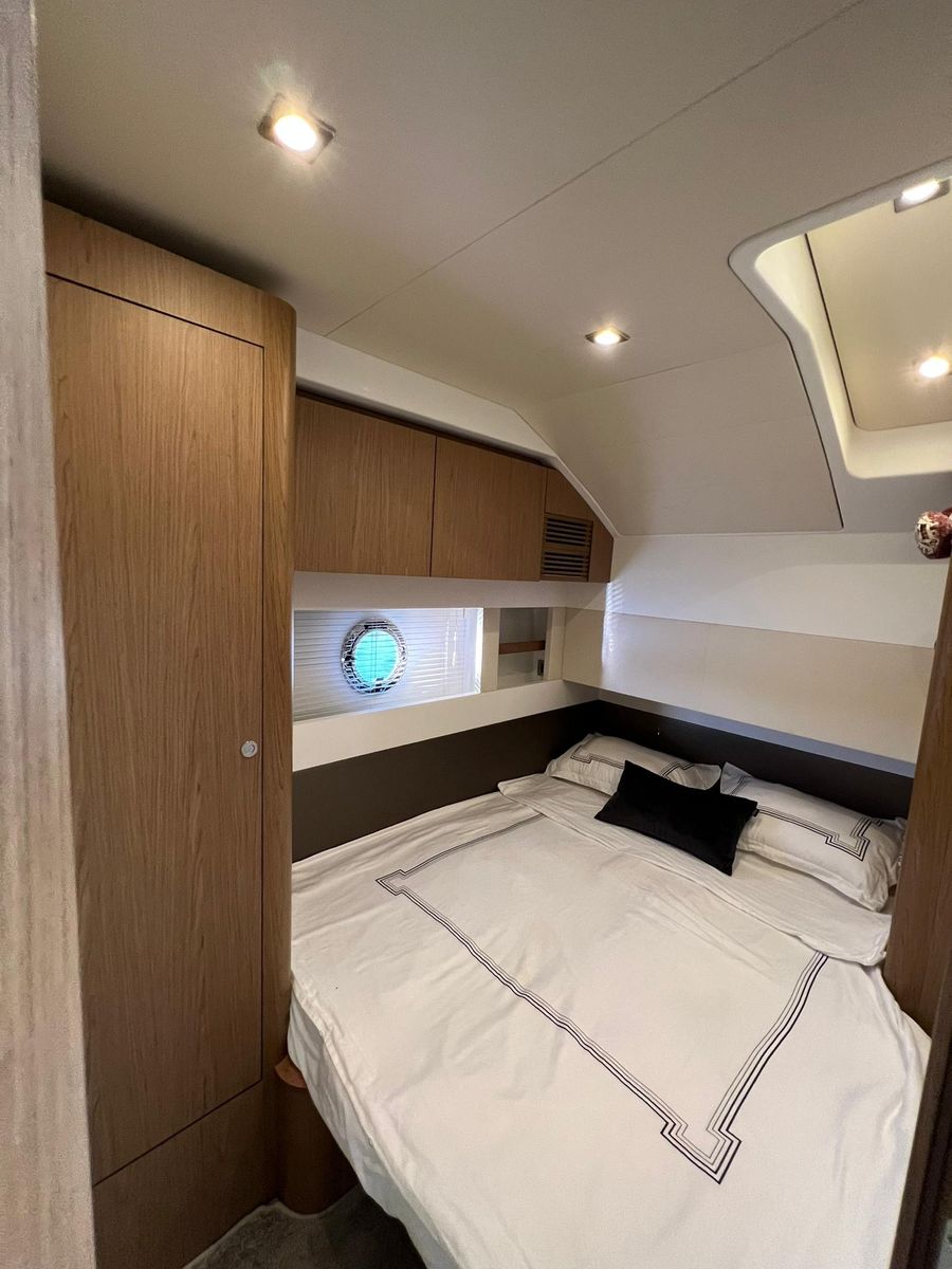 2016 Beneteau 49 