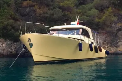 2007 Mochi Craft 51 Dolphin