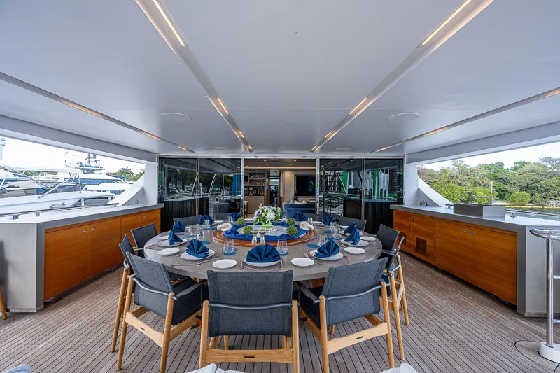 Cofina Yacht Photos Pics Benetti 132 COFINA - Aft Deck Dining