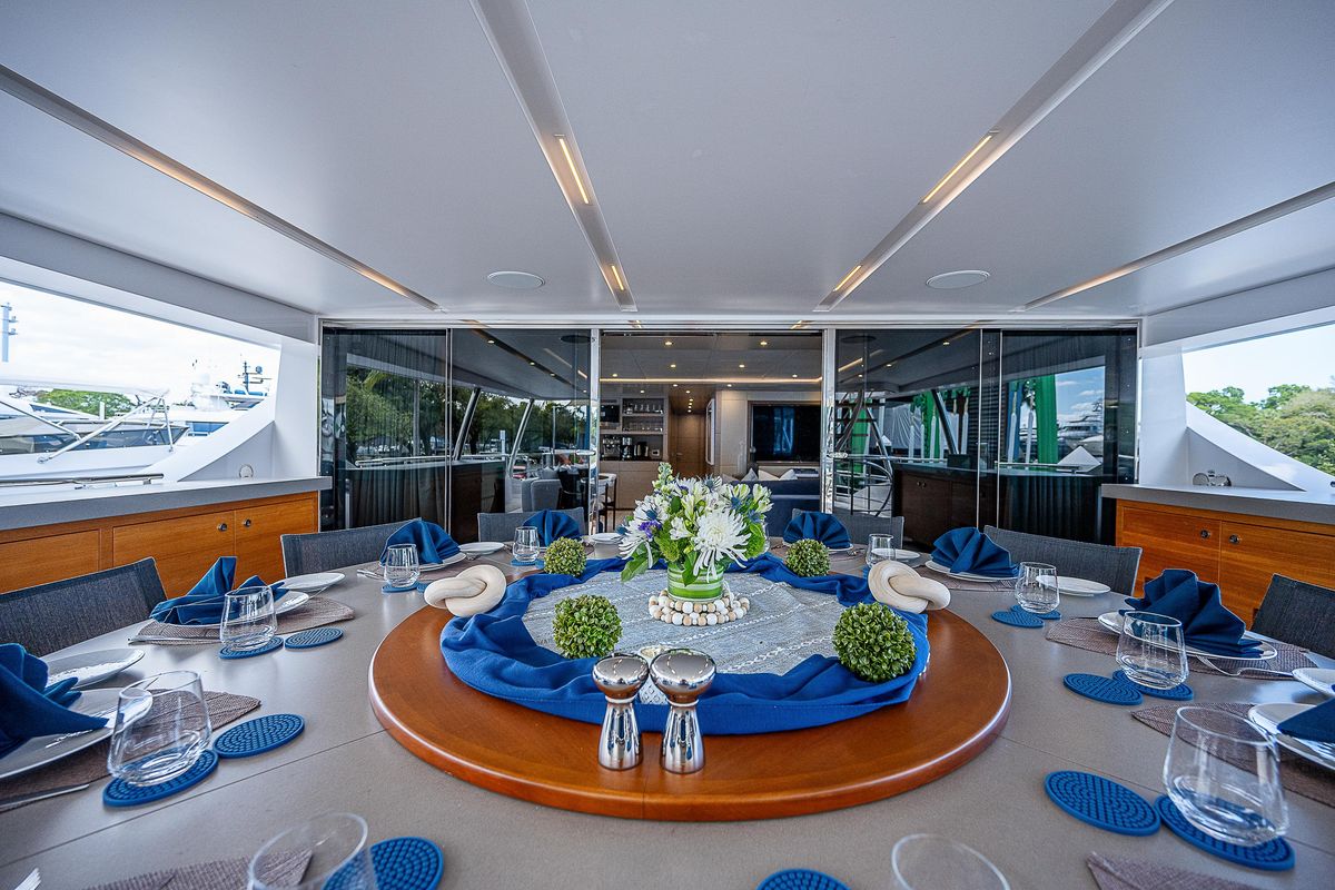 2016 Benetti 132 
