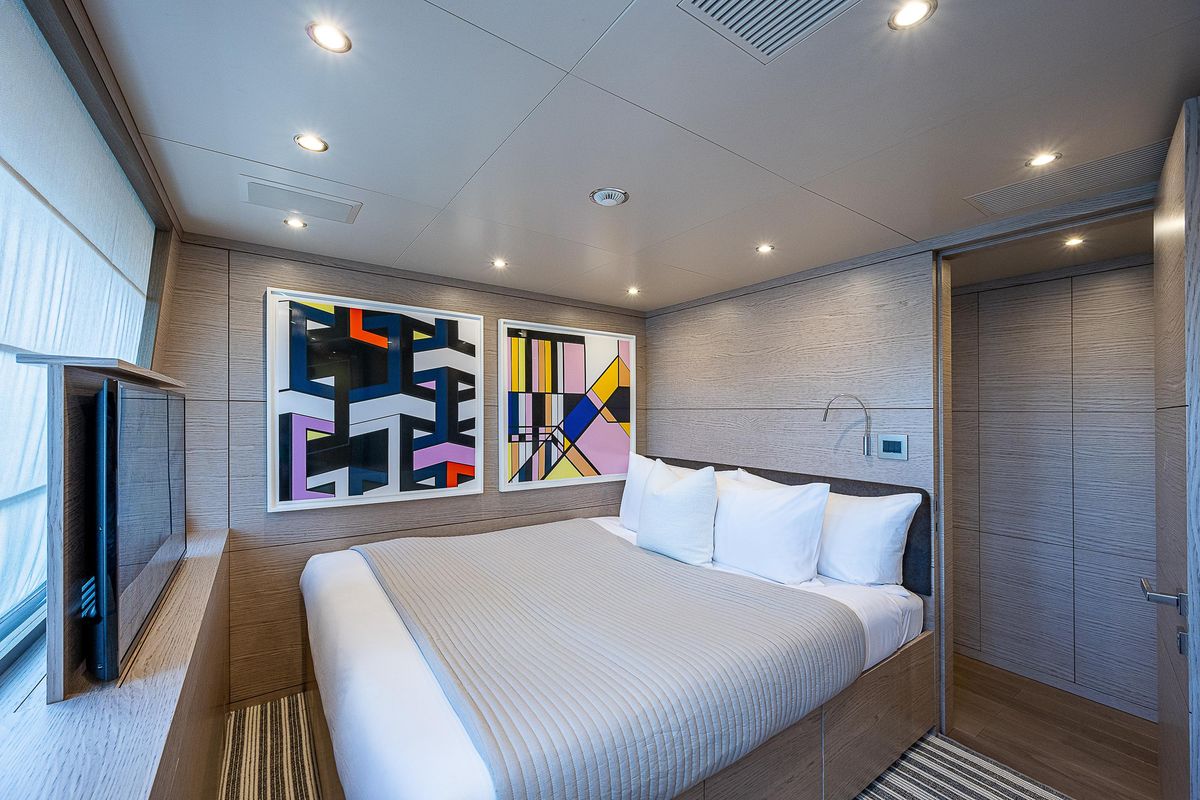 2016 Benetti 132 
