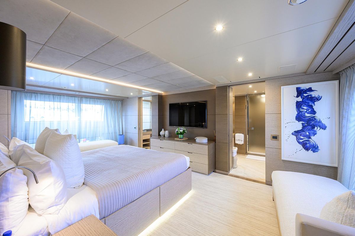 2016 Benetti 132 