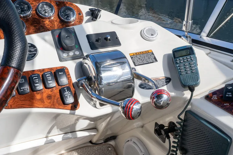 No Problema Yacht Photos Pics 