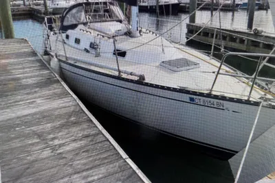 Tartan 31 Cutter Rigged Masthead Sloop