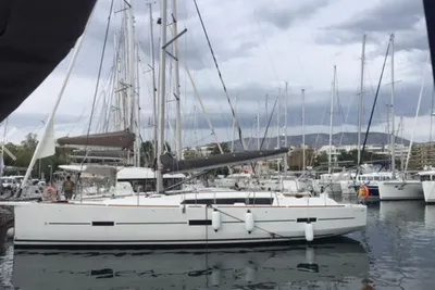 2019 Dufour 460 Grand Large