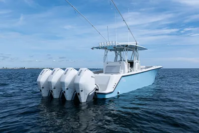 SeaVee 390