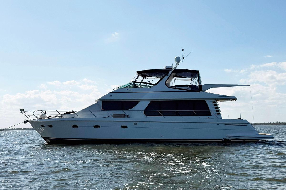 2002 Carver 57 