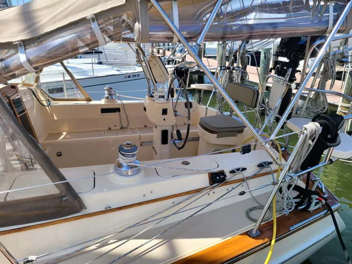 Mango Lll Yacht Photos Pics 