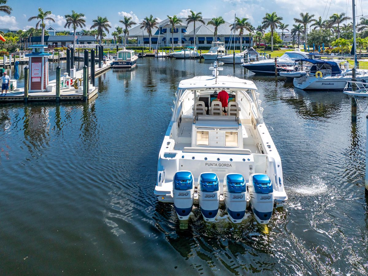 2019 Boston Whaler 42 
