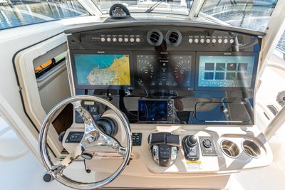 Yacht