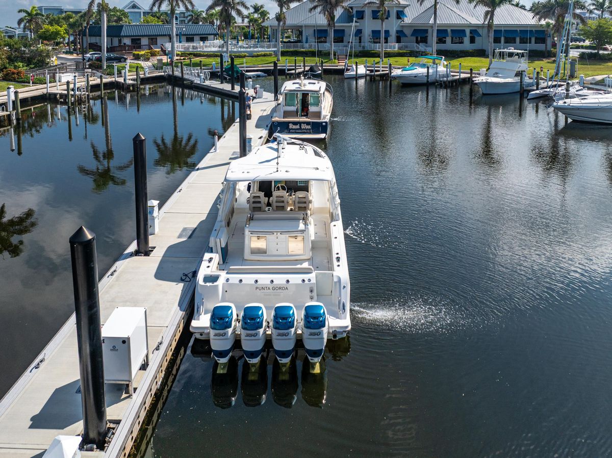 2019 Boston Whaler 42 