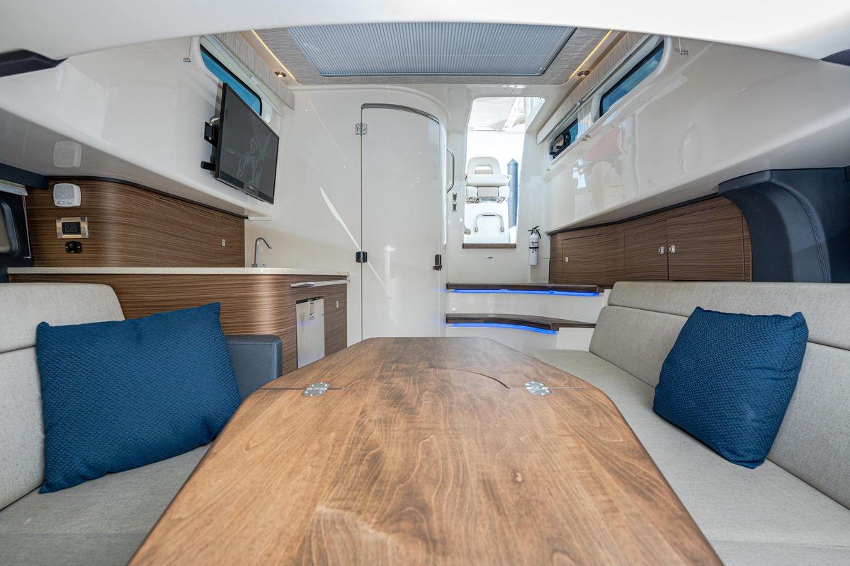 2019 Boston Whaler 42 