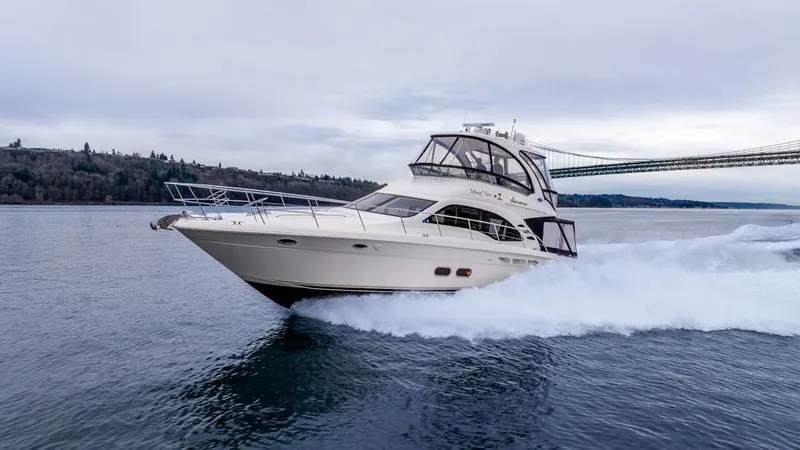 Island Time Yacht Photos Pics 