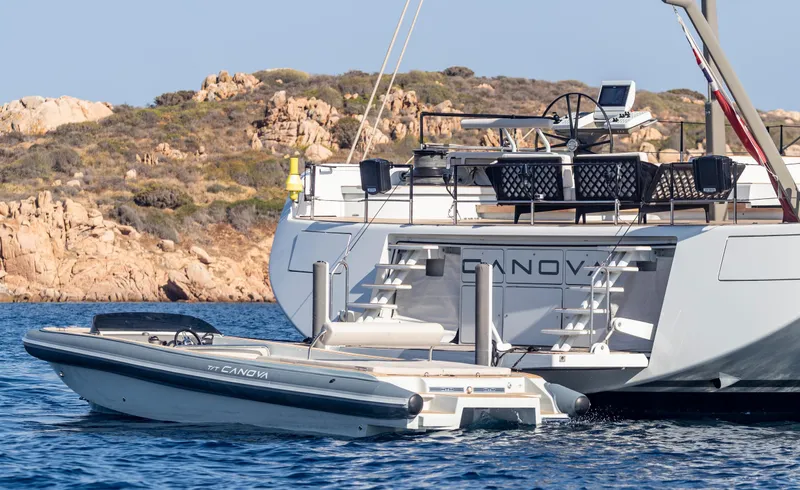 Canova Yacht Photos Pics 