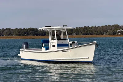 2022 Eastern 22 Center Console