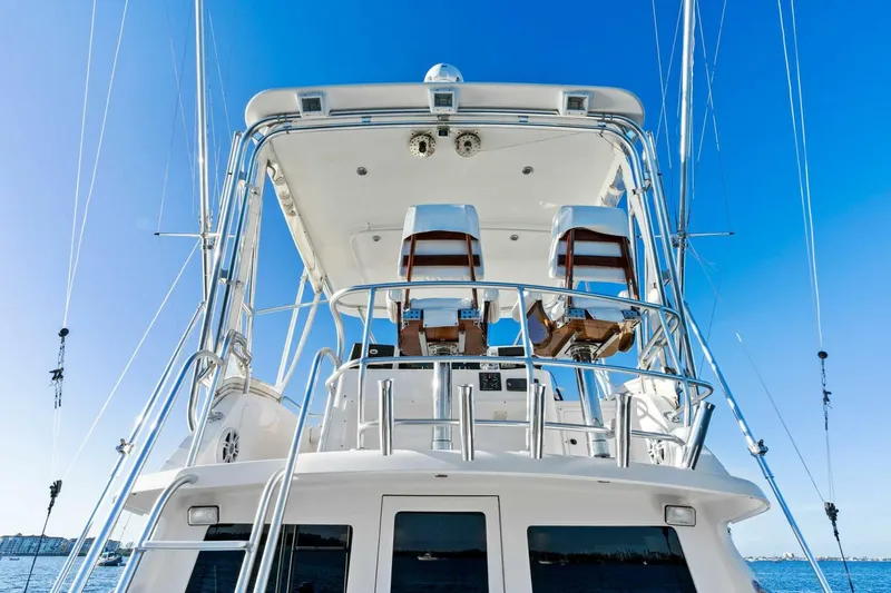 Reel Estate Yacht Photos Pics 2005 Cabo 35 Flybridge 'Reel Estate'