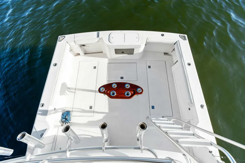 Reel Estate Yacht Photos Pics 2005 Cabo 35 Flybridge 'Reel Estate'