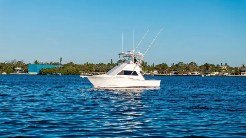 Reel Estate Yacht Photos Pics 2005 Cabo 35 Flybridge 'Reel Estate'