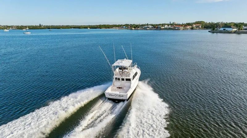 Reel Estate Yacht Photos Pics 2005 Cabo 35 Flybridge 'Reel Estate'