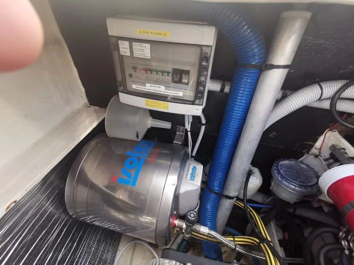 Think Twice Yacht Photos Pics 