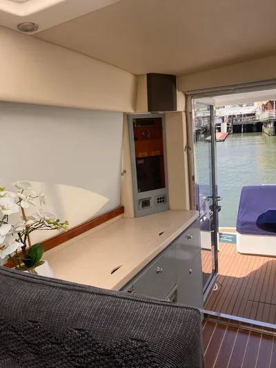 Zatara Yacht Photos Pics 