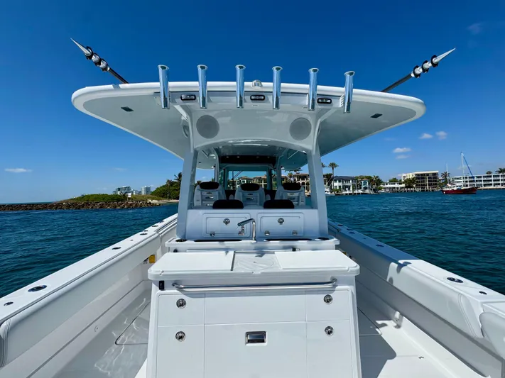  Yacht Photos Pics 2024 Hcb 42 Lujo - Image 13