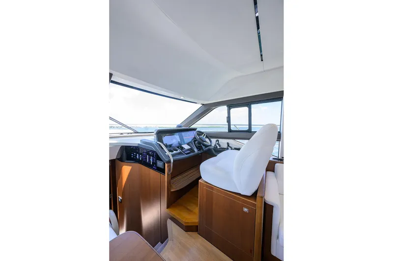 Chill Yacht Photos Pics Princess F49 Chill- Helm