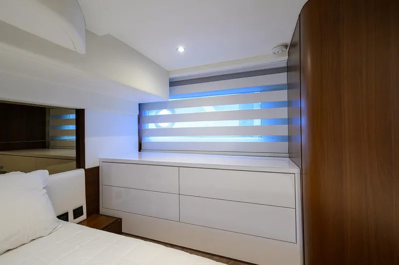 Chill Yacht Photos Pics Princess F49 Chill- Master Stateroom