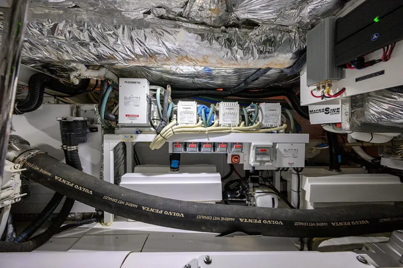 Chill Yacht Photos Pics Princess F49 Chill- Engine Room