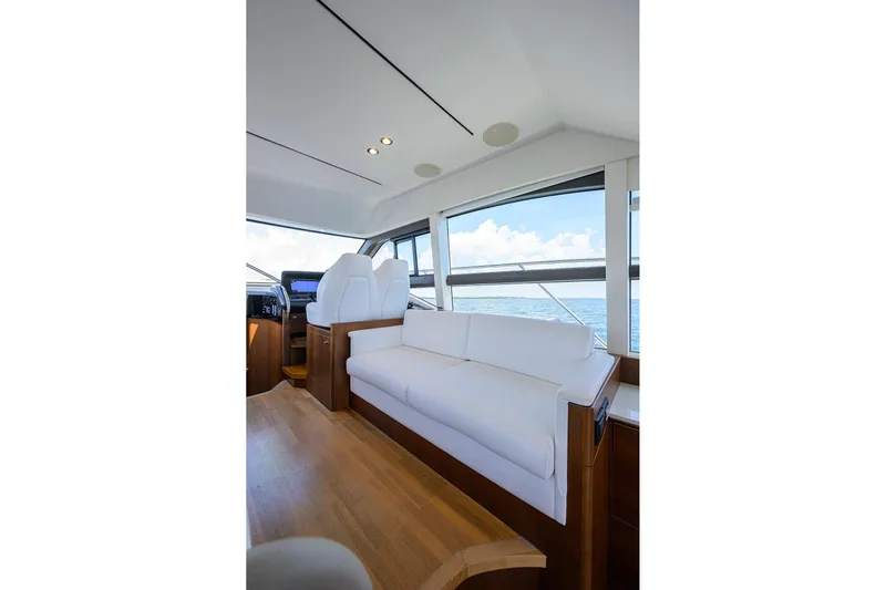 Chill Yacht Photos Pics Princess F49 Chill- Salon