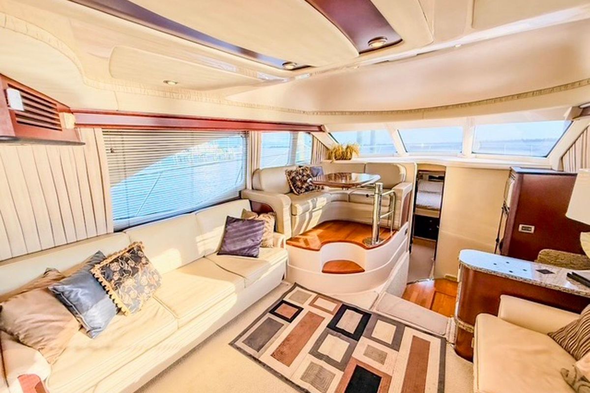 2008 Sea Ray 44 