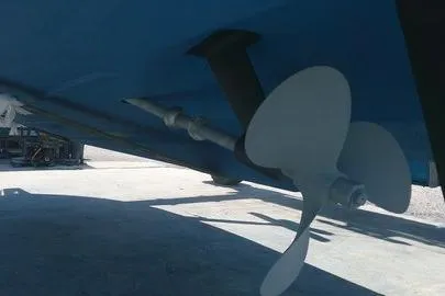 Sea Dated Yacht Photos Pics 1996 Cabo 35 boat propeller and hull underside in dry dock.