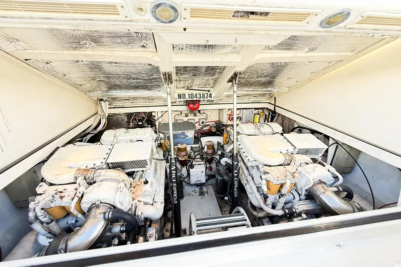 Sea Dated Yacht Photos Pics 