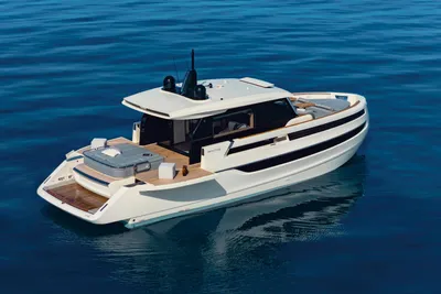 2025 Invictus ST550