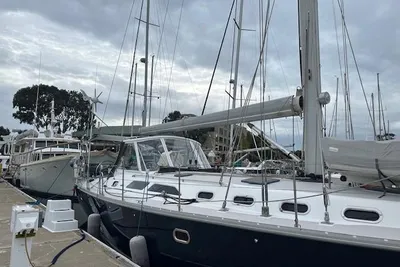 Catalina 470
