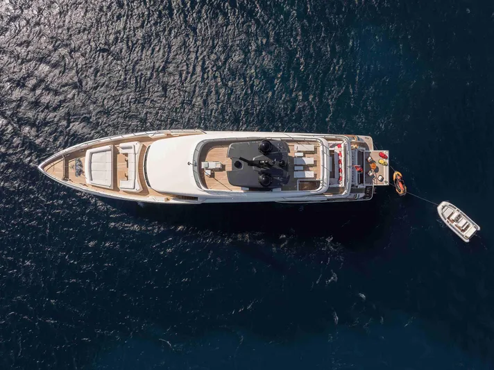 Sweet Lane Yacht Photos Pics 