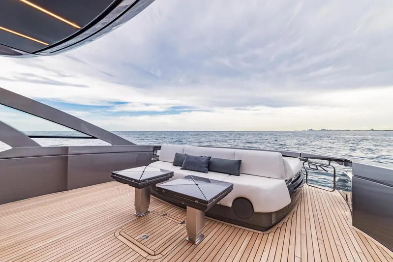 Bad Daddy Yacht Photos Pics Luxurious deck of 2018 Pershing 70 yacht with ocean view.