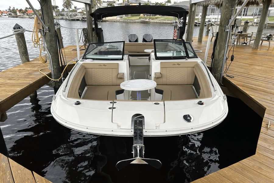 2018 Sea Ray 290 SDX OB