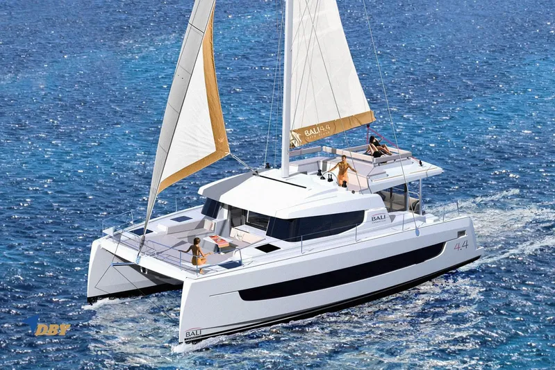 Ellidy Yacht Photos Pics 2025 Bali 4.4 catamaran sailing on clear blue ocean waters.