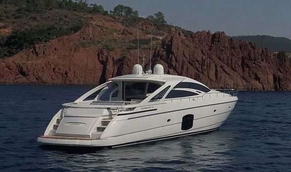 2015 Pershing 70 