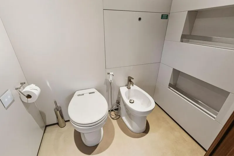 Randy Beth Yacht Photos Pics Modern bathroom with toilet and bidet, Custom Line 120 yacht, 2018 model.