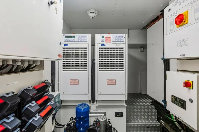 Randy Beth Yacht Photos Pics Electrical control room with Custom Line 120 equipment, 2018 model, featuring panels and machinery.